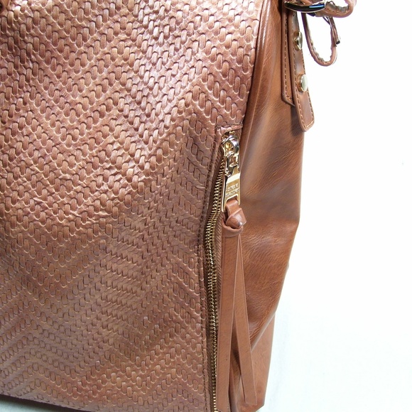 Extra Large Faux Leather Satchel - Picture 4 of 8